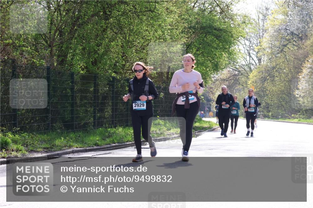 12.04.2026 - 45. Internationalen Wilhelmsburger Insellauf Yannick Fuchs http://msf.ph/oto/9499832 12.04.2026 11:08:07 Laufen 2929, 256, 2555, 2450 meine-sportfotos.de