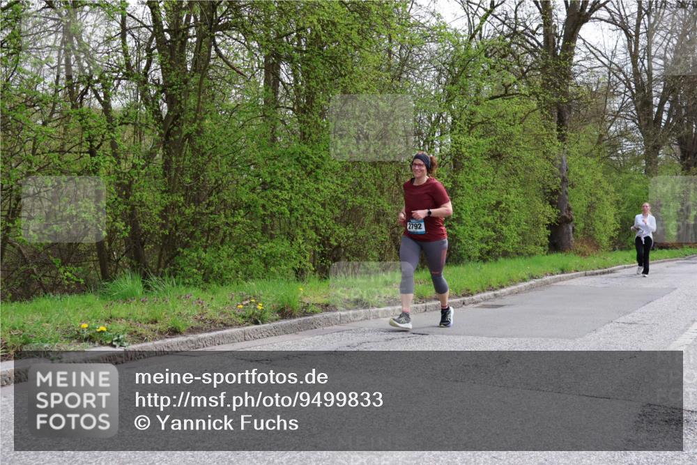 12.04.2026 - 45. Internationalen Wilhelmsburger Insellauf Yannick Fuchs http://msf.ph/oto/9499833 12.04.2026 13:15:45 Laufen 2792 meine-sportfotos.de