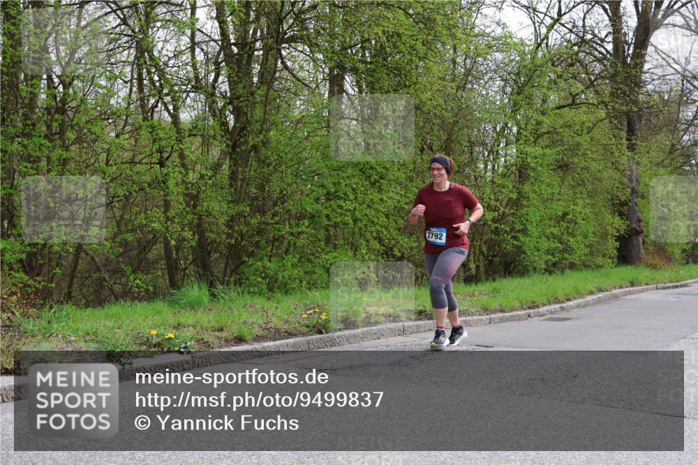 12.04.2026 - 45. Internationalen Wilhelmsburger Insellauf Yannick Fuchs http://msf.ph/oto/9499837 12.04.2026 13:15:45 Laufen 2792 meine-sportfotos.de