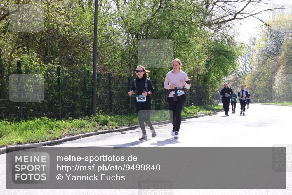 12.04.2026 - 45. Internationalen Wilhelmsburger Insellauf Yannick Fuchs http://msf.ph/oto/9499840 12.04.2026 11:08:08 Laufen 2929 meine-sportfotos.de