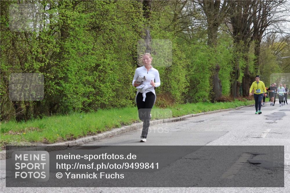 12.04.2026 - 45. Internationalen Wilhelmsburger Insellauf Yannick Fuchs http://msf.ph/oto/9499841 12.04.2026 13:15:47 Laufen 3530 meine-sportfotos.de