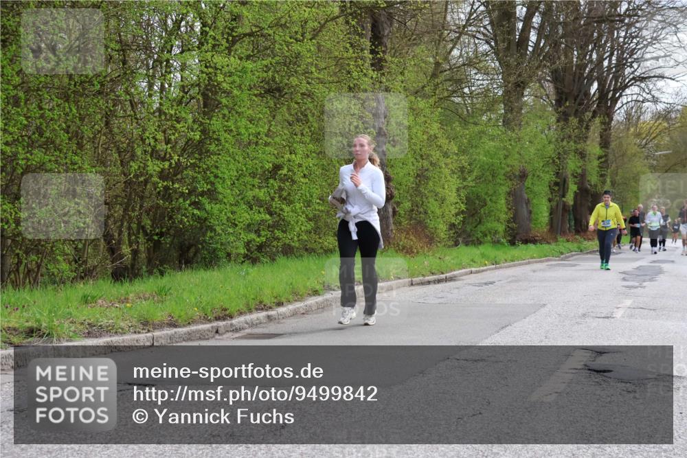 12.04.2026 - 45. Internationalen Wilhelmsburger Insellauf Yannick Fuchs http://msf.ph/oto/9499842 12.04.2026 13:15:47 Laufen  meine-sportfotos.de