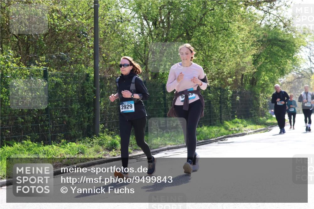 12.04.2026 - 45. Internationalen Wilhelmsburger Insellauf Yannick Fuchs http://msf.ph/oto/9499843 12.04.2026 11:08:09 Laufen 2929, 2555 meine-sportfotos.de
