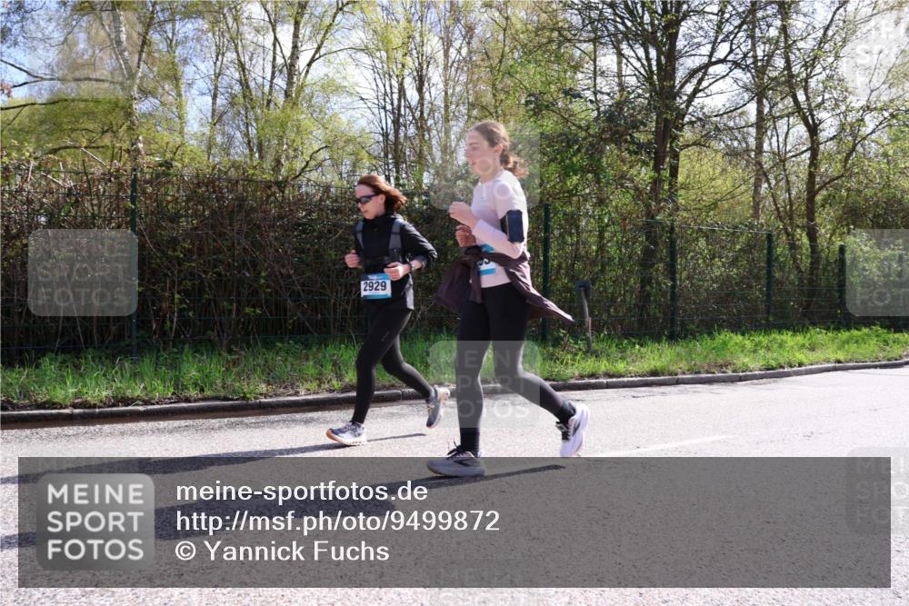 12.04.2026 - 45. Internationalen Wilhelmsburger Insellauf Yannick Fuchs http://msf.ph/oto/9499872 12.04.2026 11:08:12 Laufen 2929 meine-sportfotos.de