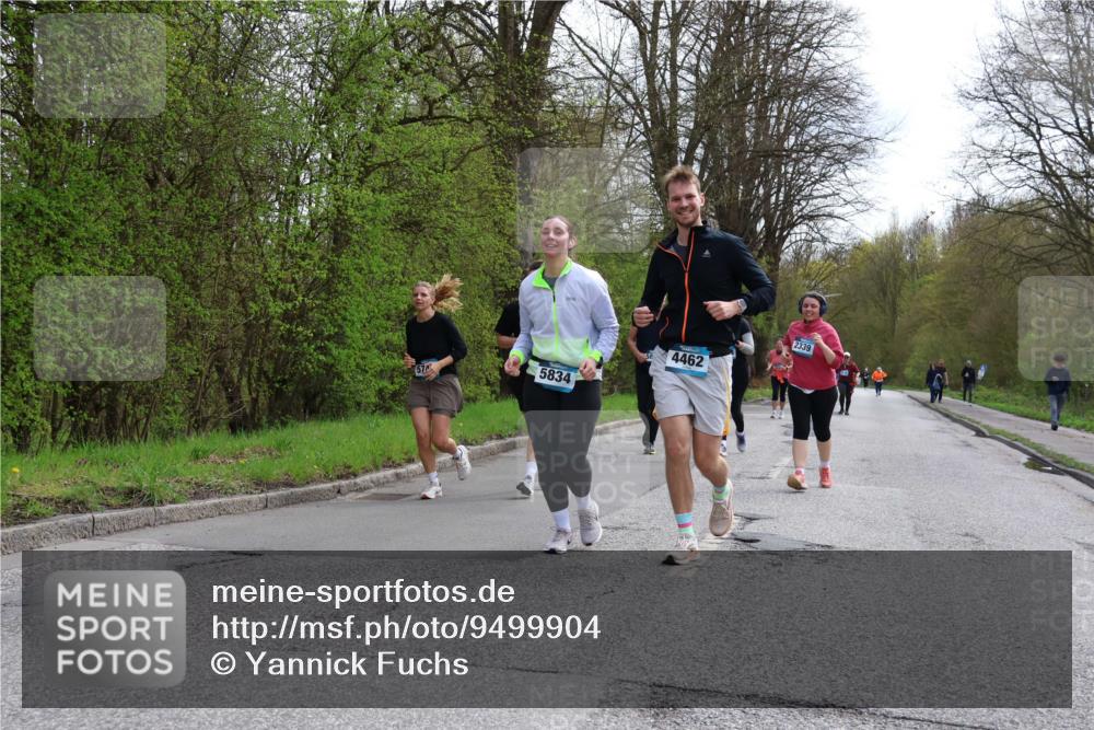 12.04.2026 - 45. Internationalen Wilhelmsburger Insellauf Yannick Fuchs http://msf.ph/oto/9499904 12.04.2026 13:16:03 Laufen 57, 5834, 4462, 2339 meine-sportfotos.de