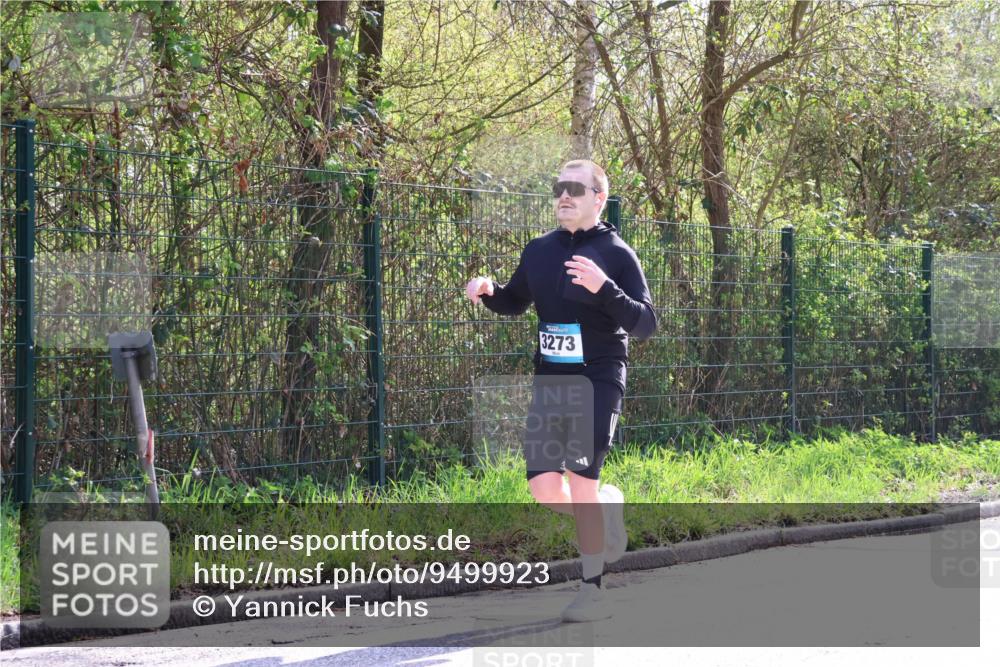 12.04.2026 - 45. Internationalen Wilhelmsburger Insellauf Yannick Fuchs http://msf.ph/oto/9499923 12.04.2026 11:08:23 Laufen 3273 meine-sportfotos.de