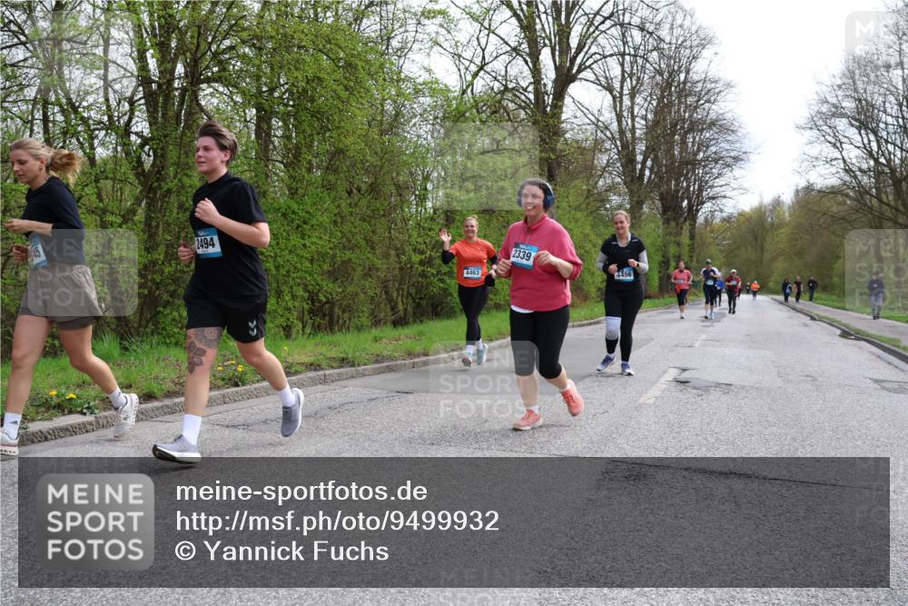 12.04.2026 - 45. Internationalen Wilhelmsburger Insellauf Yannick Fuchs http://msf.ph/oto/9499932 12.04.2026 13:16:06 Laufen 2494, 4463, 2339, 4456 meine-sportfotos.de