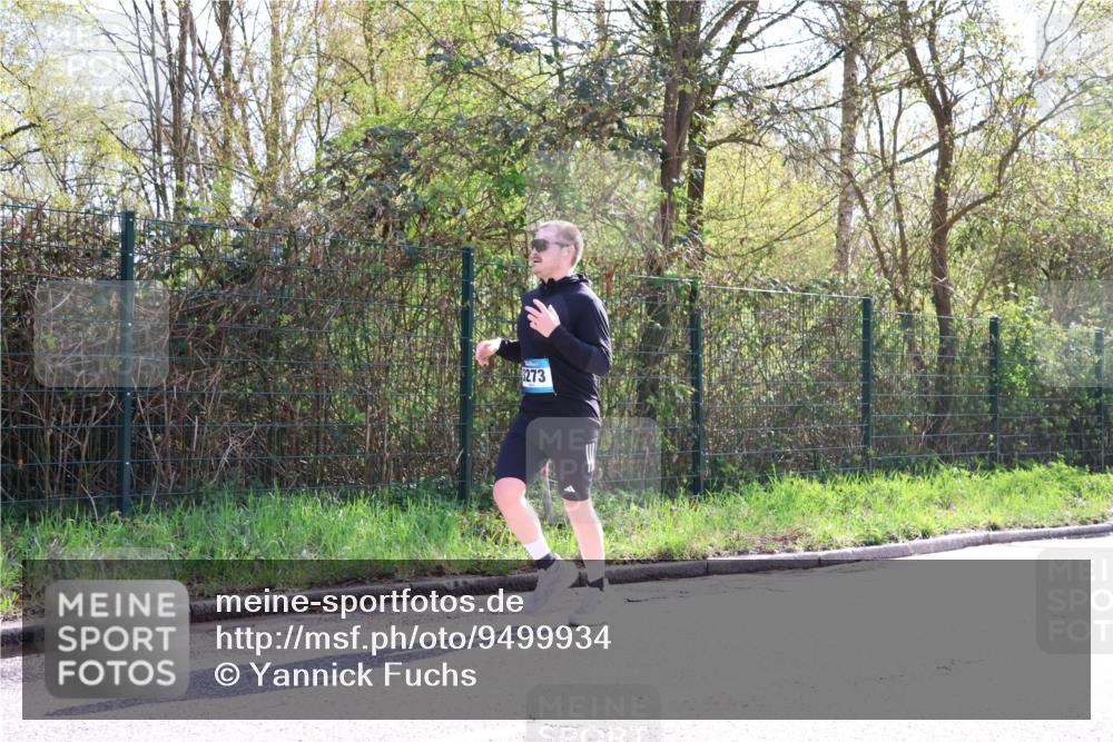 12.04.2026 - 45. Internationalen Wilhelmsburger Insellauf Yannick Fuchs http://msf.ph/oto/9499934 12.04.2026 11:08:23 Laufen 3273 meine-sportfotos.de