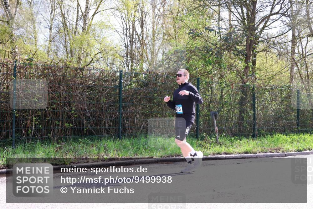 12.04.2026 - 45. Internationalen Wilhelmsburger Insellauf Yannick Fuchs http://msf.ph/oto/9499938 12.04.2026 11:08:24 Laufen 273 meine-sportfotos.de