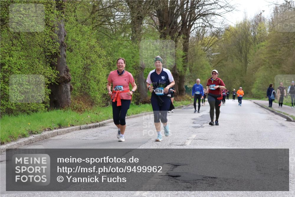 12.04.2026 - 45. Internationalen Wilhelmsburger Insellauf Yannick Fuchs http://msf.ph/oto/9499962 12.04.2026 13:16:10 Laufen 3632, 10, 3628, 5715, 5546 meine-sportfotos.de