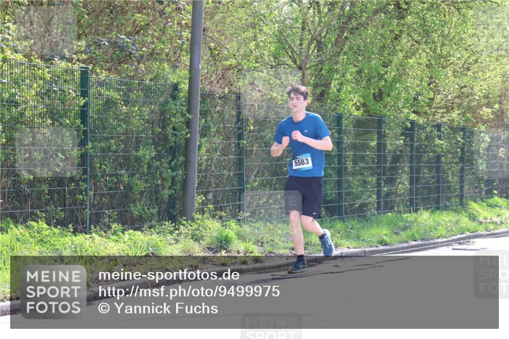 12.04.2026 - 45. Internationalen Wilhelmsburger Insellauf Yannick Fuchs http://msf.ph/oto/9499975 12.04.2026 11:08:36 Laufen 5583 meine-sportfotos.de