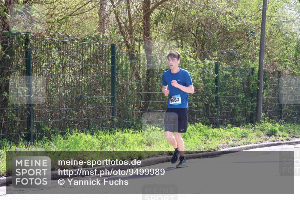 12.04.2026 - 45. Internationalen Wilhelmsburger Insellauf Yannick Fuchs http://msf.ph/oto/9499989 12.04.2026 11:08:39 Laufen 5583 meine-sportfotos.de