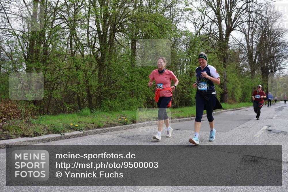 12.04.2026 - 45. Internationalen Wilhelmsburger Insellauf Yannick Fuchs http://msf.ph/oto/9500003 12.04.2026 13:16:14 Laufen 3632, 628, 5546 meine-sportfotos.de