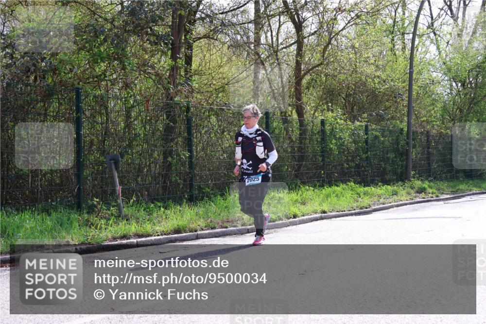12.04.2026 - 45. Internationalen Wilhelmsburger Insellauf Yannick Fuchs http://msf.ph/oto/9500034 12.04.2026 11:09:22 Laufen 2025 meine-sportfotos.de