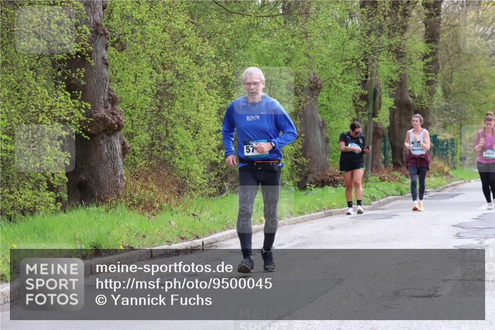 12.04.2026 - 45. Internationalen Wilhelmsburger Insellauf Yannick Fuchs http://msf.ph/oto/9500045 12.04.2026 13:16:22 Laufen 57, 2587, 2909 meine-sportfotos.de