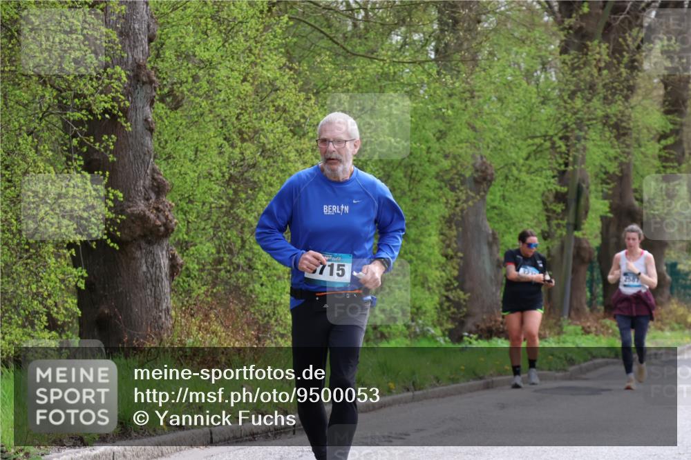 12.04.2026 - 45. Internationalen Wilhelmsburger Insellauf Yannick Fuchs http://msf.ph/oto/9500053 12.04.2026 13:16:23 Laufen 715, 2587 meine-sportfotos.de
