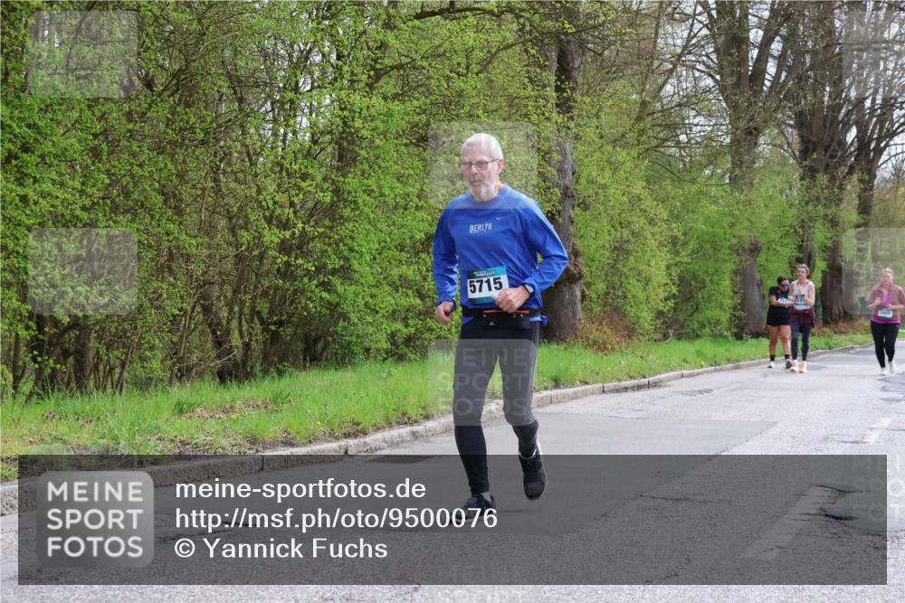 12.04.2026 - 45. Internationalen Wilhelmsburger Insellauf Yannick Fuchs http://msf.ph/oto/9500076 12.04.2026 13:16:25 Laufen 5715, 2909 meine-sportfotos.de