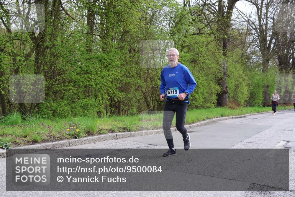 12.04.2026 - 45. Internationalen Wilhelmsburger Insellauf Yannick Fuchs http://msf.ph/oto/9500084 12.04.2026 13:16:26 Laufen 5715 meine-sportfotos.de