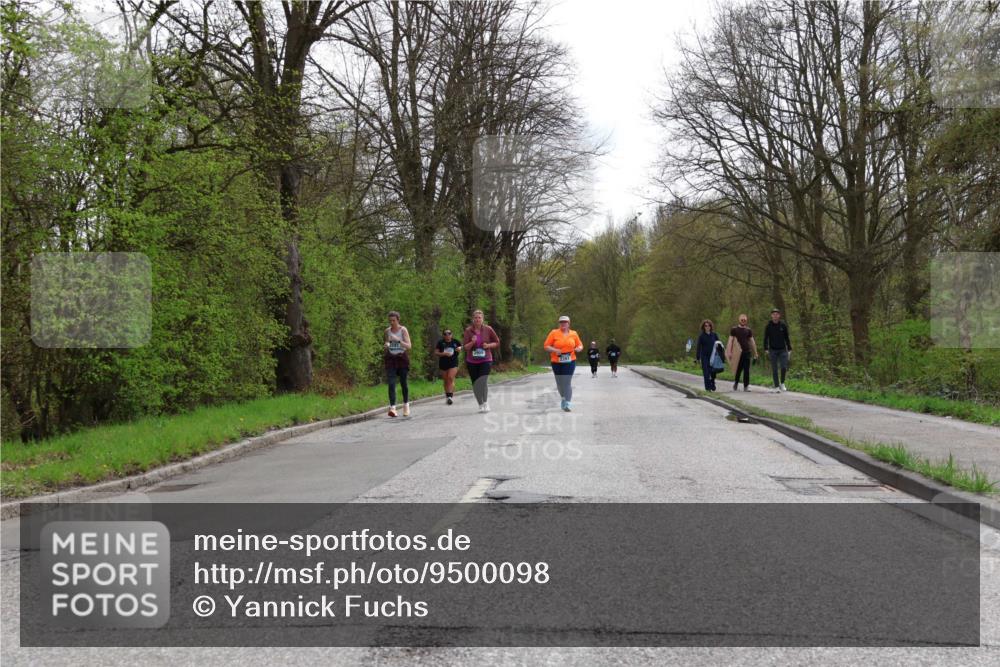 12.04.2026 - 45. Internationalen Wilhelmsburger Insellauf Yannick Fuchs http://msf.ph/oto/9500098 12.04.2026 13:16:28 Laufen 2009 meine-sportfotos.de