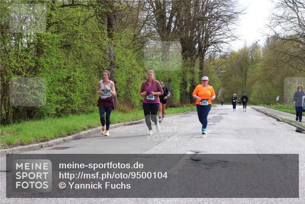 12.04.2026 - 45. Internationalen Wilhelmsburger Insellauf Yannick Fuchs http://msf.ph/oto/9500104 12.04.2026 13:16:31 Laufen 587, 2909, 2397 meine-sportfotos.de