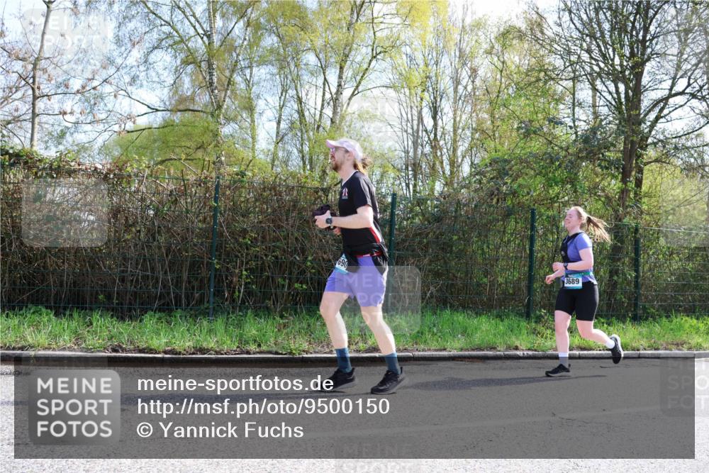 12.04.2026 - 45. Internationalen Wilhelmsburger Insellauf Yannick Fuchs http://msf.ph/oto/9500150 12.04.2026 11:09:45 Laufen 690, 3689 meine-sportfotos.de