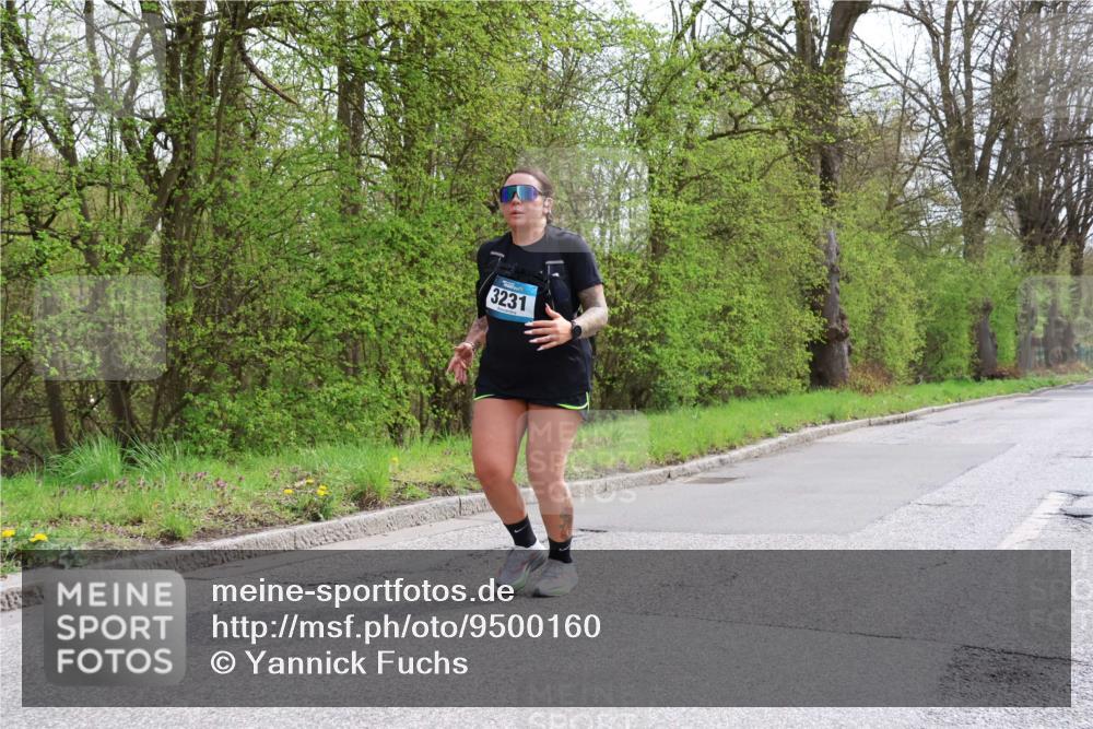 12.04.2026 - 45. Internationalen Wilhelmsburger Insellauf Yannick Fuchs http://msf.ph/oto/9500160 12.04.2026 13:16:37 Laufen 3231 meine-sportfotos.de