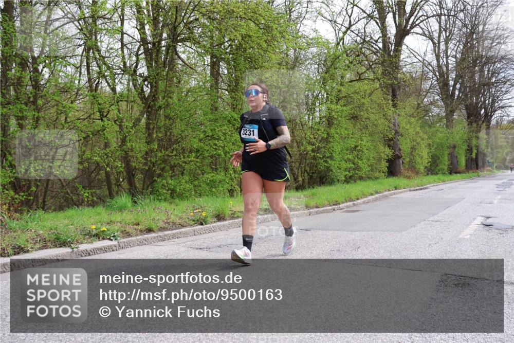 12.04.2026 - 45. Internationalen Wilhelmsburger Insellauf Yannick Fuchs http://msf.ph/oto/9500163 12.04.2026 13:16:38 Laufen 3231 meine-sportfotos.de