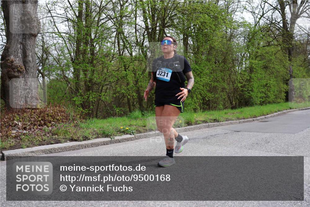 12.04.2026 - 45. Internationalen Wilhelmsburger Insellauf Yannick Fuchs http://msf.ph/oto/9500168 12.04.2026 13:16:38 Laufen 3231 meine-sportfotos.de