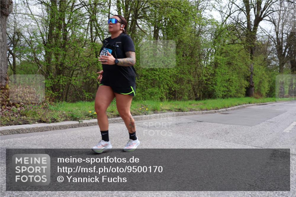 12.04.2026 - 45. Internationalen Wilhelmsburger Insellauf Yannick Fuchs http://msf.ph/oto/9500170 12.04.2026 13:16:38 Laufen  meine-sportfotos.de