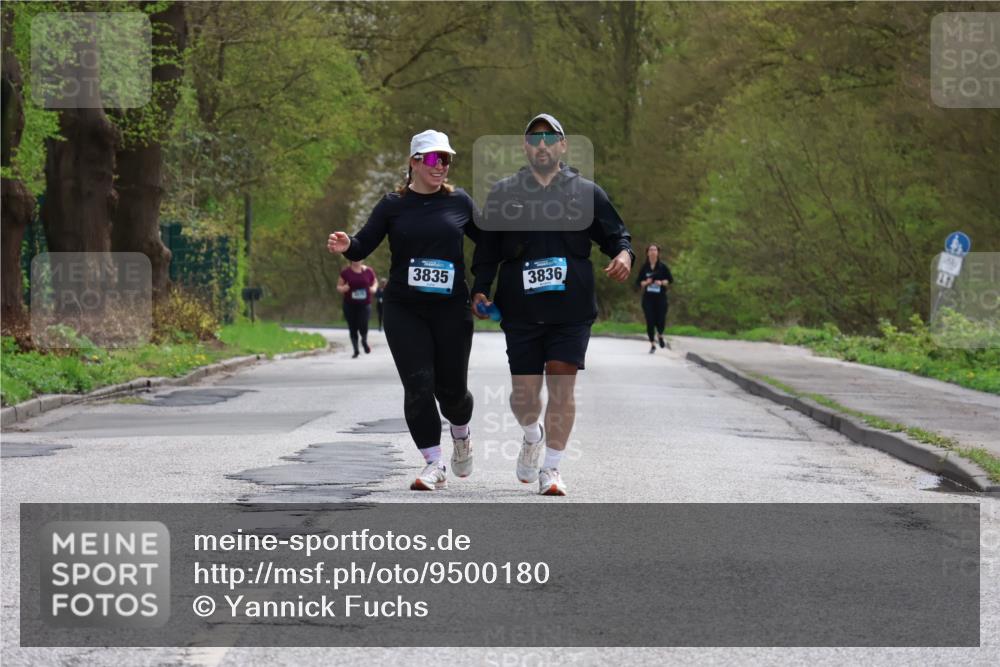 12.04.2026 - 45. Internationalen Wilhelmsburger Insellauf Yannick Fuchs http://msf.ph/oto/9500180 12.04.2026 13:16:43 Laufen 3835, 3836, 41 meine-sportfotos.de