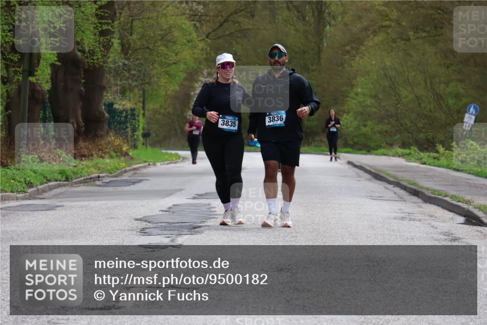 12.04.2026 - 45. Internationalen Wilhelmsburger Insellauf Yannick Fuchs http://msf.ph/oto/9500182 12.04.2026 13:16:43 Laufen 3836, 3835, 41 meine-sportfotos.de