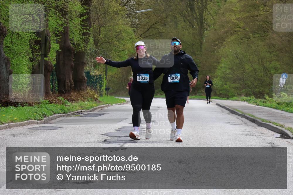 12.04.2026 - 45. Internationalen Wilhelmsburger Insellauf Yannick Fuchs http://msf.ph/oto/9500185 12.04.2026 13:16:44 Laufen 3835, 3836, 41 meine-sportfotos.de
