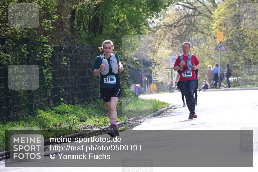12.04.2026 - 45. Internationalen Wilhelmsburger Insellauf Yannick Fuchs http://msf.ph/oto/9500191 12.04.2026 11:10:10 Laufen 2109, 2388 meine-sportfotos.de