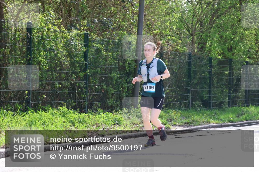 12.04.2026 - 45. Internationalen Wilhelmsburger Insellauf Yannick Fuchs http://msf.ph/oto/9500197 12.04.2026 11:10:17 Laufen 2109 meine-sportfotos.de