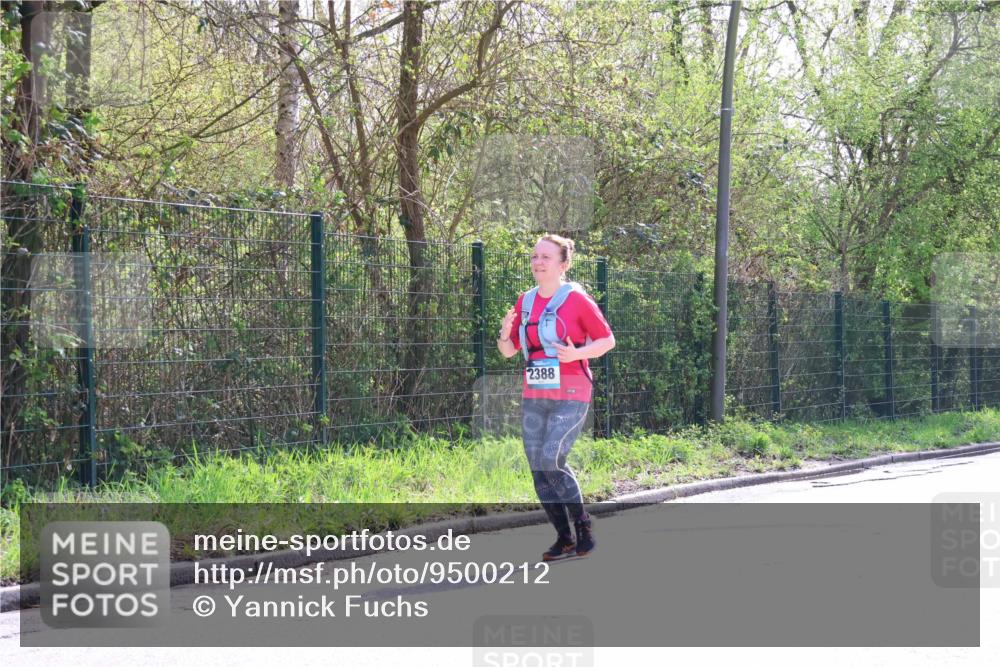 12.04.2026 - 45. Internationalen Wilhelmsburger Insellauf Yannick Fuchs http://msf.ph/oto/9500212 12.04.2026 11:10:22 Laufen 2388 meine-sportfotos.de