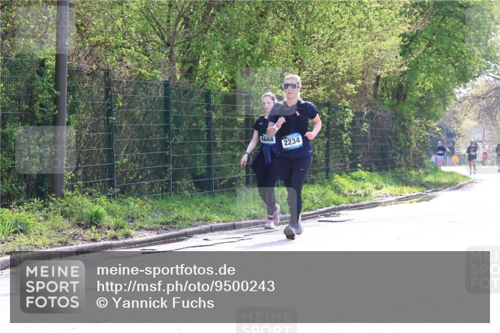 12.04.2026 - 45. Internationalen Wilhelmsburger Insellauf Yannick Fuchs http://msf.ph/oto/9500243 12.04.2026 11:10:29 Laufen 4668, 2234 meine-sportfotos.de