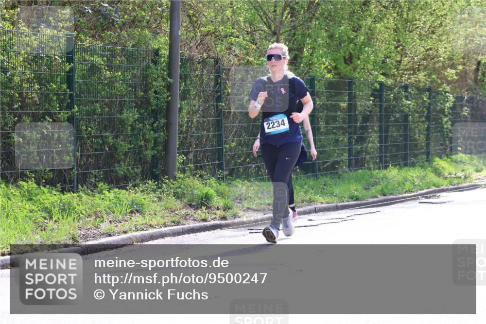 12.04.2026 - 45. Internationalen Wilhelmsburger Insellauf Yannick Fuchs http://msf.ph/oto/9500247 12.04.2026 11:10:31 Laufen 2234 meine-sportfotos.de