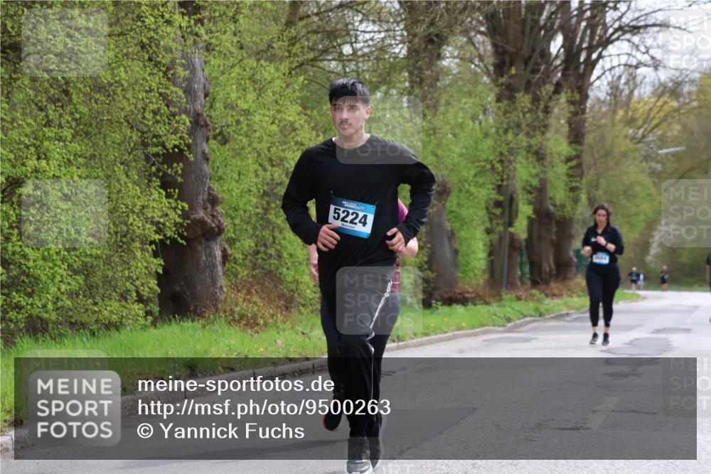 12.04.2026 - 45. Internationalen Wilhelmsburger Insellauf Yannick Fuchs http://msf.ph/oto/9500263 12.04.2026 13:17:09 Laufen 5224 meine-sportfotos.de