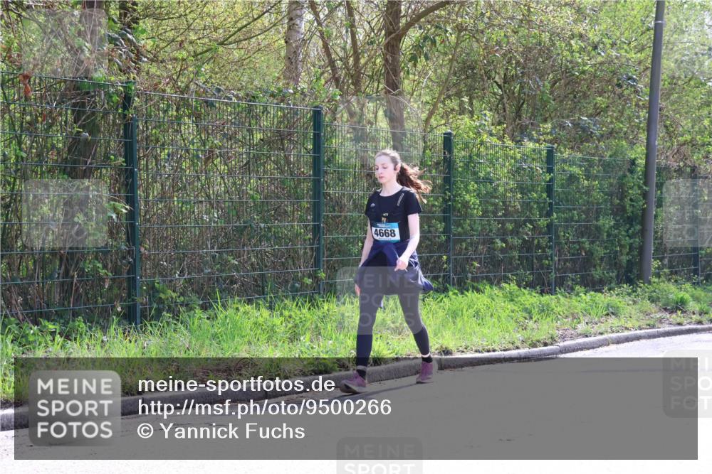 12.04.2026 - 45. Internationalen Wilhelmsburger Insellauf Yannick Fuchs http://msf.ph/oto/9500266 12.04.2026 11:10:35 Laufen 4668 meine-sportfotos.de