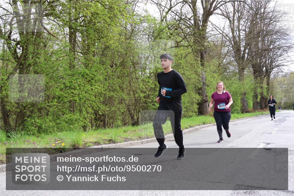 12.04.2026 - 45. Internationalen Wilhelmsburger Insellauf Yannick Fuchs http://msf.ph/oto/9500270 12.04.2026 13:17:10 Laufen 3075 meine-sportfotos.de