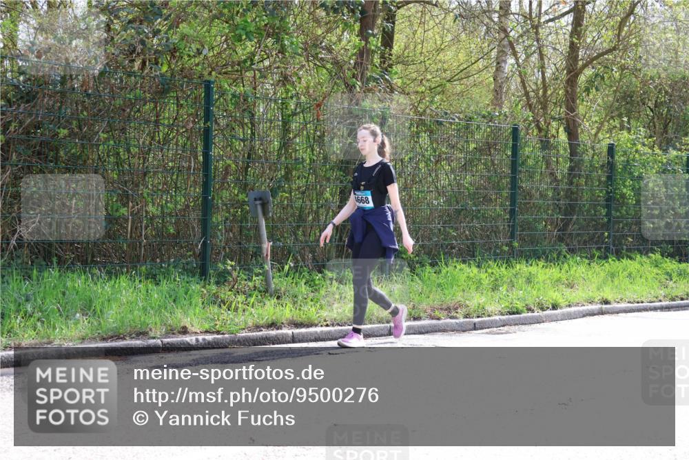 12.04.2026 - 45. Internationalen Wilhelmsburger Insellauf Yannick Fuchs http://msf.ph/oto/9500276 12.04.2026 11:10:36 Laufen 4668 meine-sportfotos.de