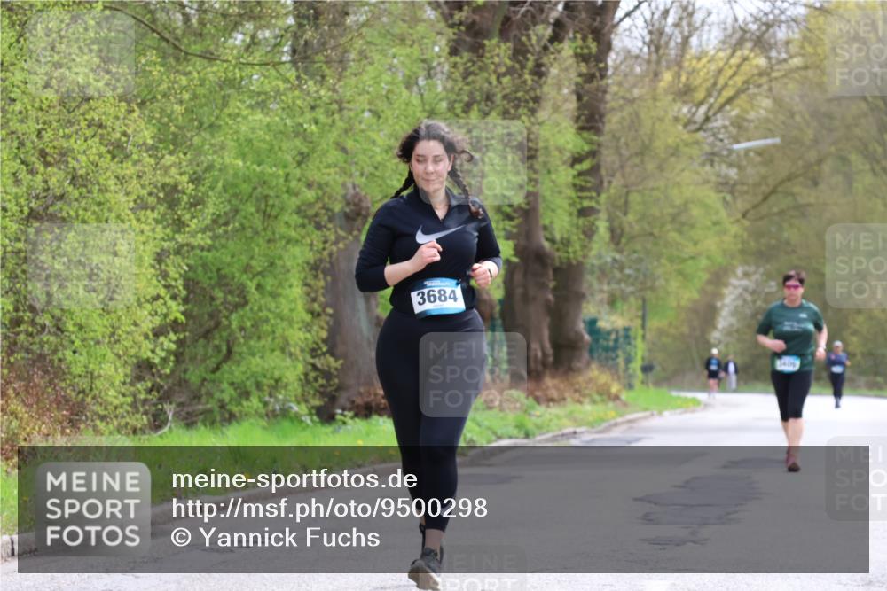 12.04.2026 - 45. Internationalen Wilhelmsburger Insellauf Yannick Fuchs http://msf.ph/oto/9500298 12.04.2026 13:17:14 Laufen 3684, 3405 meine-sportfotos.de