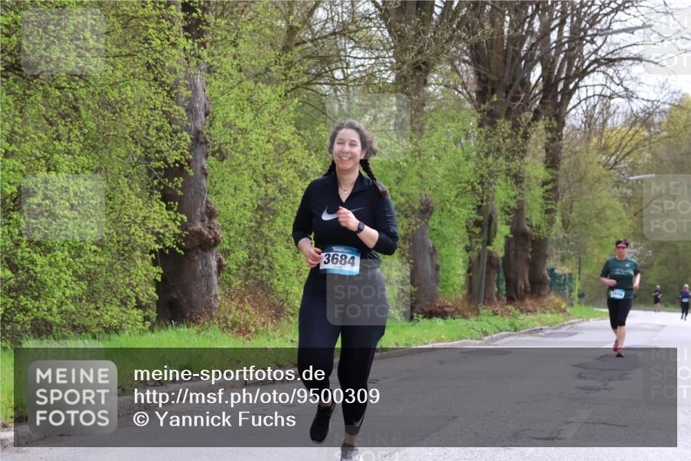 12.04.2026 - 45. Internationalen Wilhelmsburger Insellauf Yannick Fuchs http://msf.ph/oto/9500309 12.04.2026 13:17:15 Laufen 3684, 9409 meine-sportfotos.de