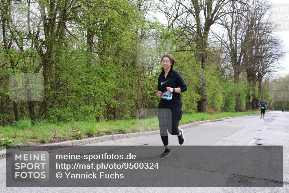 12.04.2026 - 45. Internationalen Wilhelmsburger Insellauf Yannick Fuchs http://msf.ph/oto/9500324 12.04.2026 13:17:17 Laufen 3684 meine-sportfotos.de