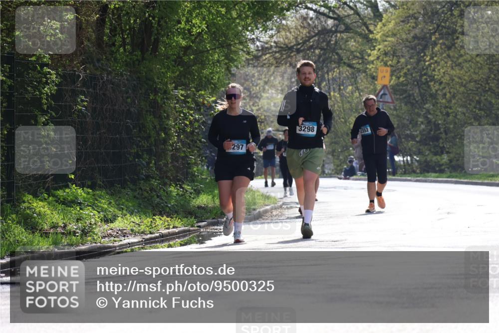 12.04.2026 - 45. Internationalen Wilhelmsburger Insellauf Yannick Fuchs http://msf.ph/oto/9500325 12.04.2026 11:10:50 Laufen 297, 3298, 2352, 9 meine-sportfotos.de