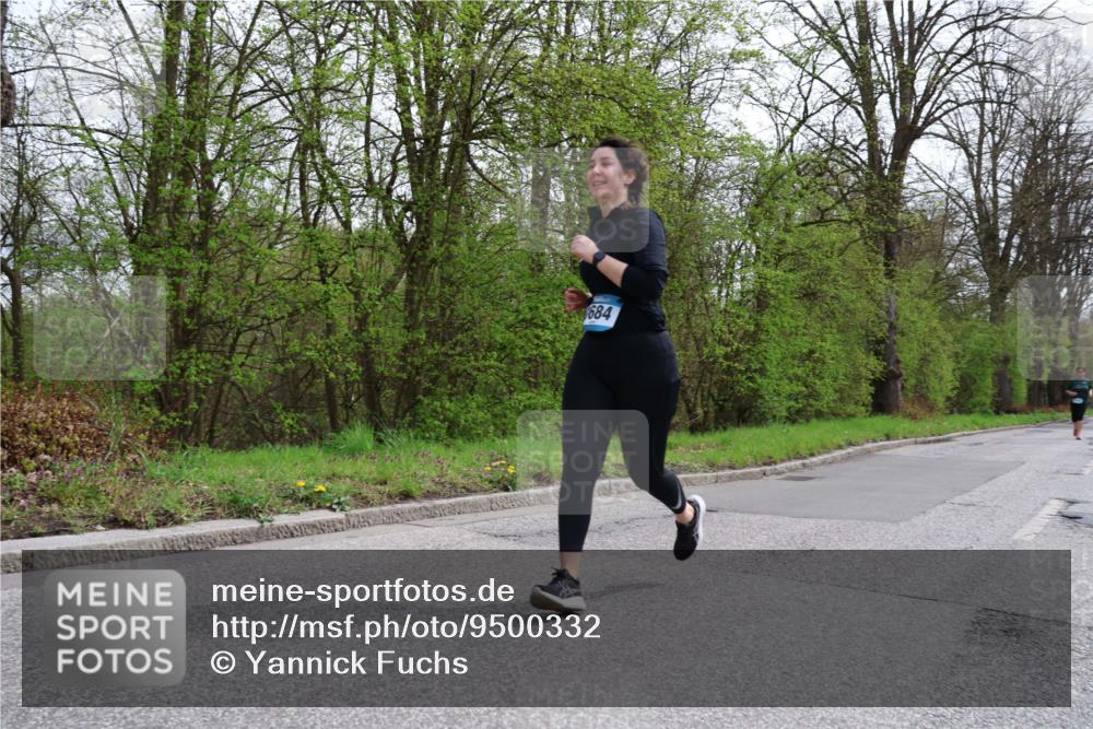 12.04.2026 - 45. Internationalen Wilhelmsburger Insellauf Yannick Fuchs http://msf.ph/oto/9500332 12.04.2026 13:17:18 Laufen 684 meine-sportfotos.de