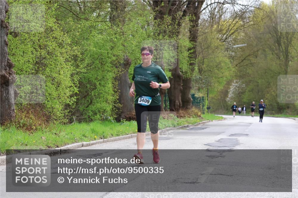 12.04.2026 - 45. Internationalen Wilhelmsburger Insellauf Yannick Fuchs http://msf.ph/oto/9500335 12.04.2026 13:17:21 Laufen 3409 meine-sportfotos.de