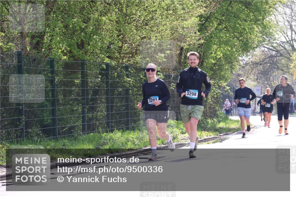 12.04.2026 - 45. Internationalen Wilhelmsburger Insellauf Yannick Fuchs http://msf.ph/oto/9500336 12.04.2026 11:10:55 Laufen 3207, 3298, 2237, 4519, 2352 meine-sportfotos.de