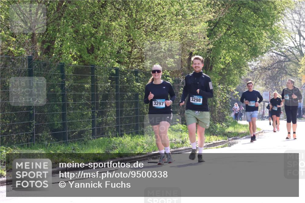 12.04.2026 - 45. Internationalen Wilhelmsburger Insellauf Yannick Fuchs http://msf.ph/oto/9500338 12.04.2026 11:10:55 Laufen 3297, 3298, 2237, 4519 meine-sportfotos.de