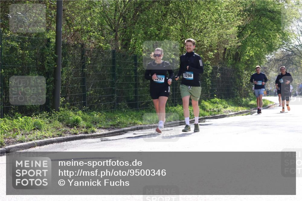 12.04.2026 - 45. Internationalen Wilhelmsburger Insellauf Yannick Fuchs http://msf.ph/oto/9500346 12.04.2026 11:10:56 Laufen 297, 3298, 2237 meine-sportfotos.de